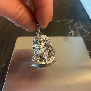 35 g. .925 Jesus piece
